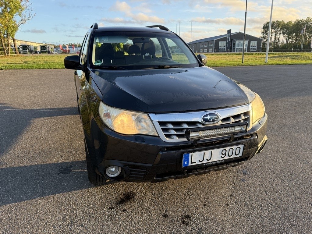 Subaru Forester 2.0 X 4WD Euro 5 2011, bild 7/7