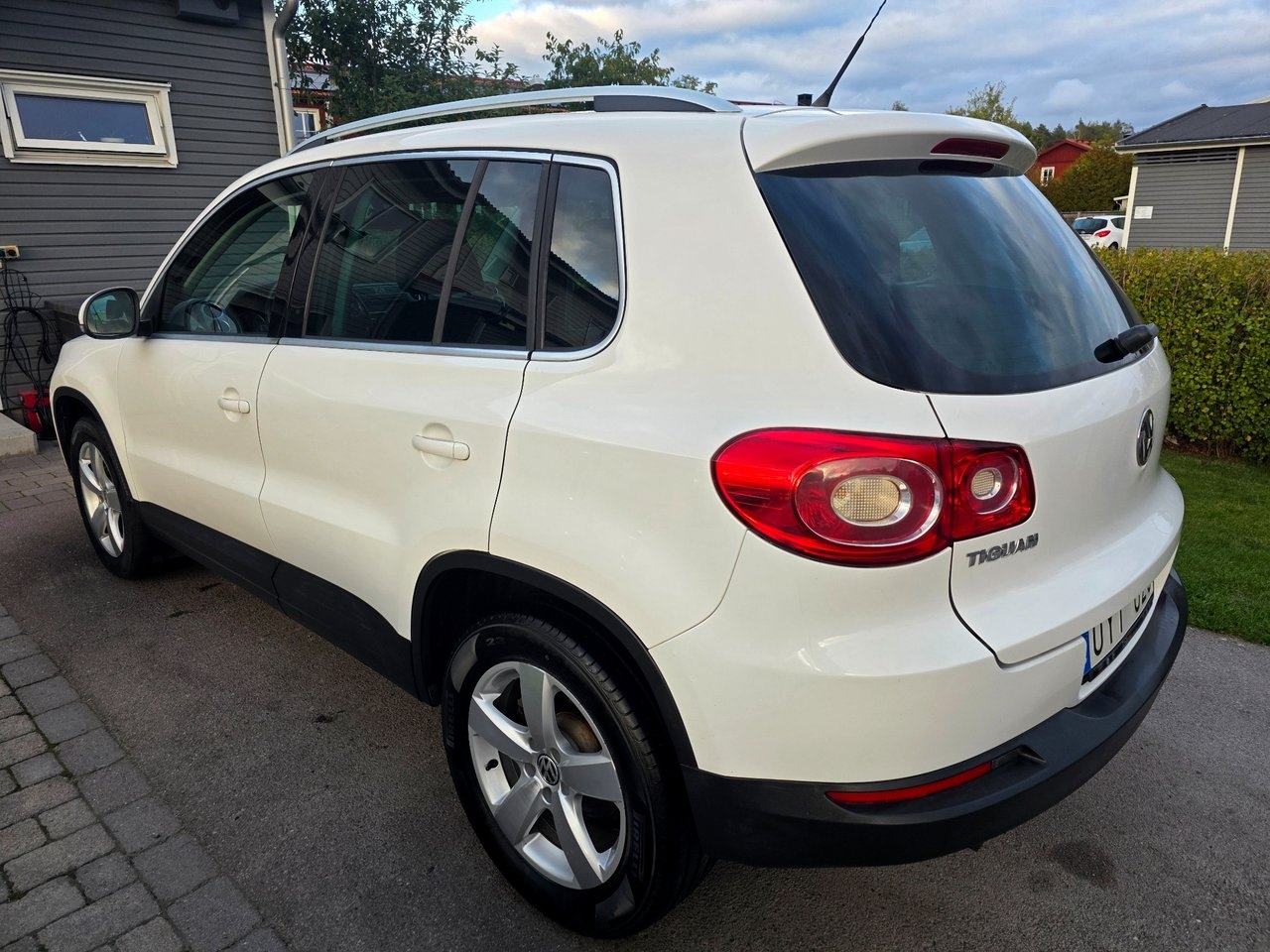 Volkswagen Tiguan 2010, bild 3/10