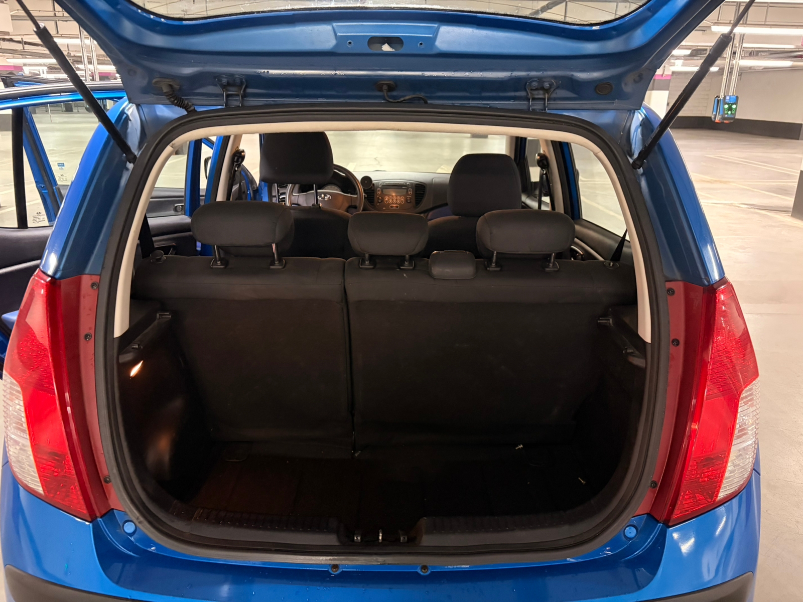 Hyundai i10 2009, bild 6/9