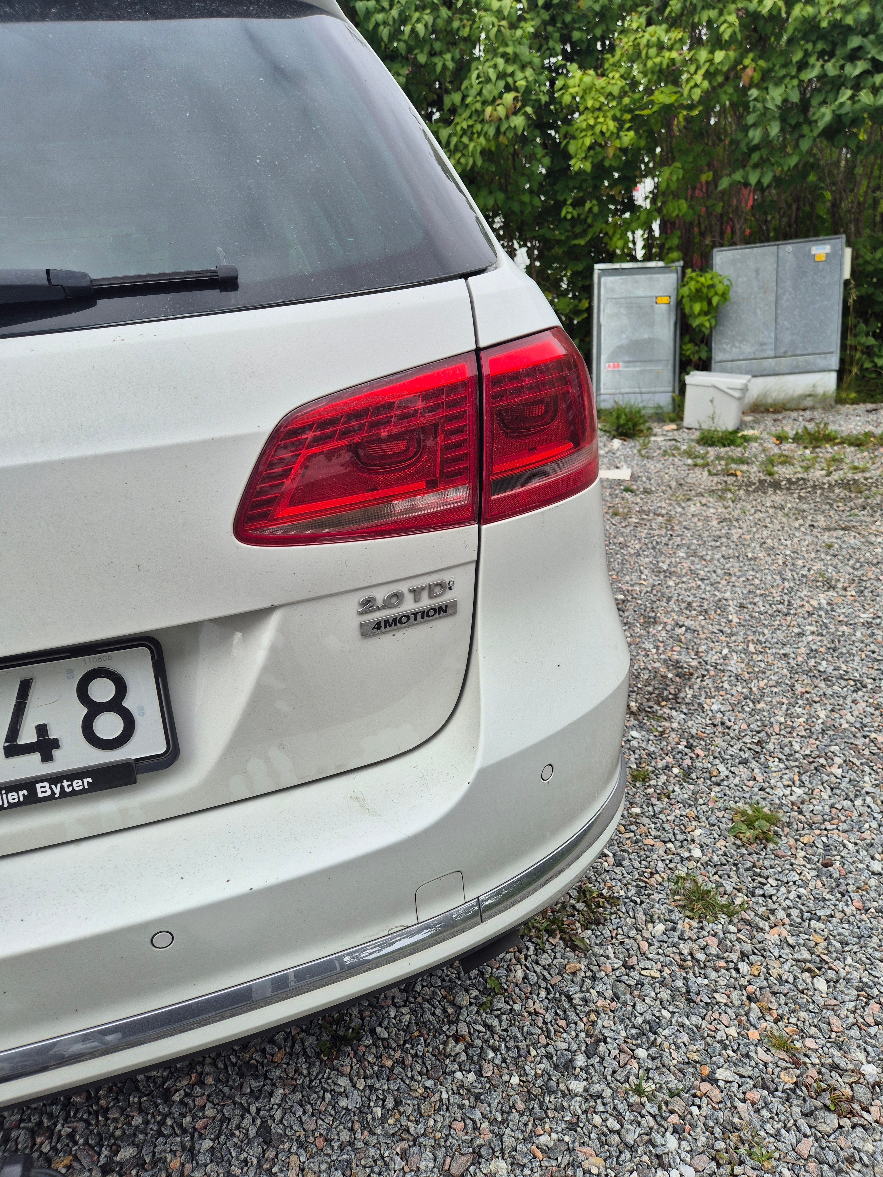 Volkswagen Passat 2012, bild 7/8