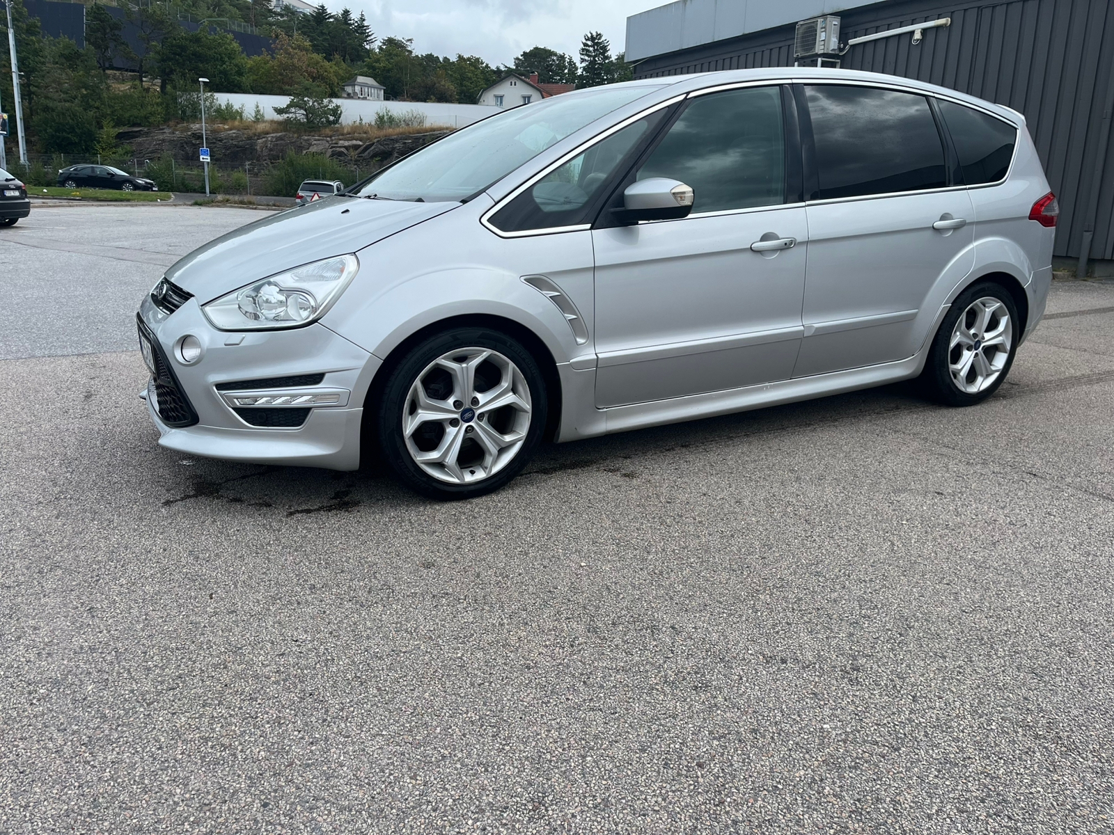 Ford S-MAX 2.0 TDCi Powershift 2015, bild 3/10