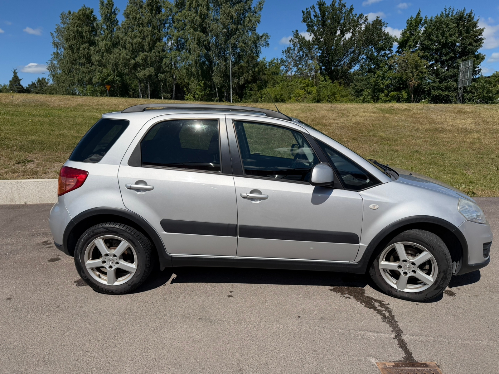 Suzuki SX4 1.6 DOHC 16V VVT Manuell 2011, bild 3/10