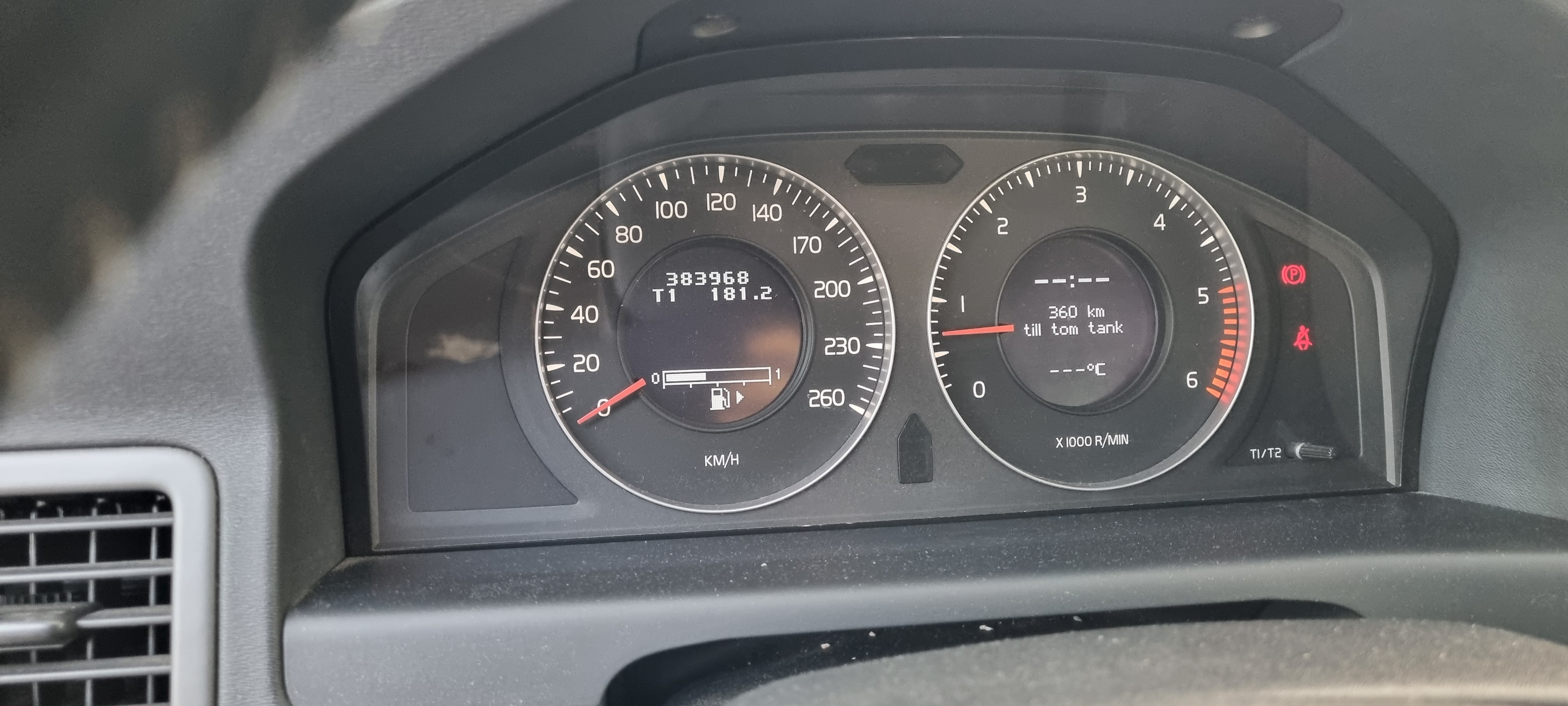 Volvo V70 2.4D Manuell 2008, bild 6/8