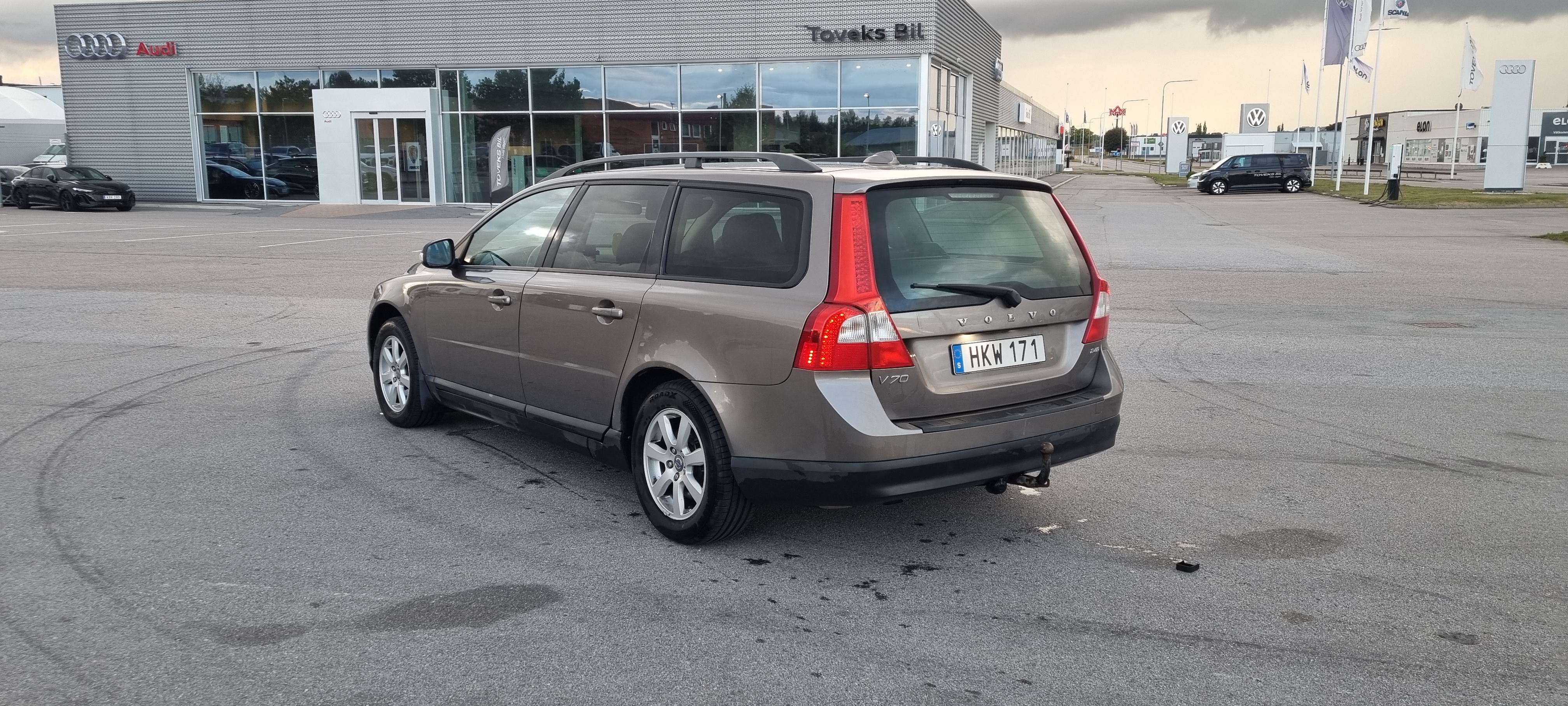 Volvo V70 2.4D Manuell 2008, bild 2/8