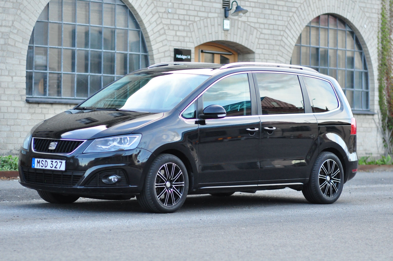 Seat Alhambra 2.0 TDI manuell 2012, bild 2/10