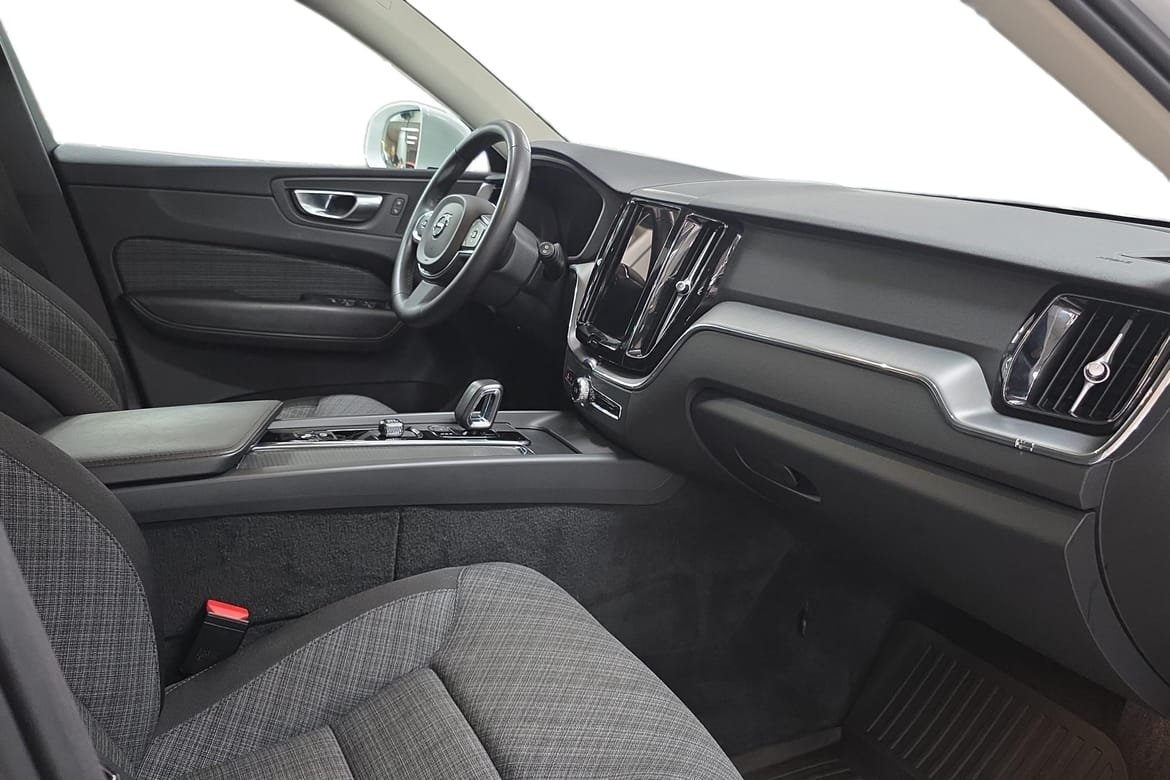 Volvo XC60 Recharge T6 Core Edition 2024, bild 7/10