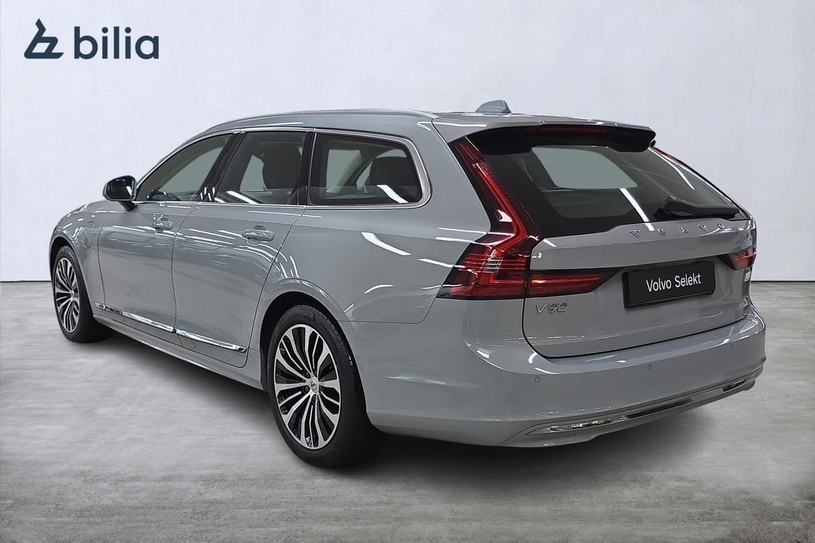 Volvo V90 2024, bild 2/10