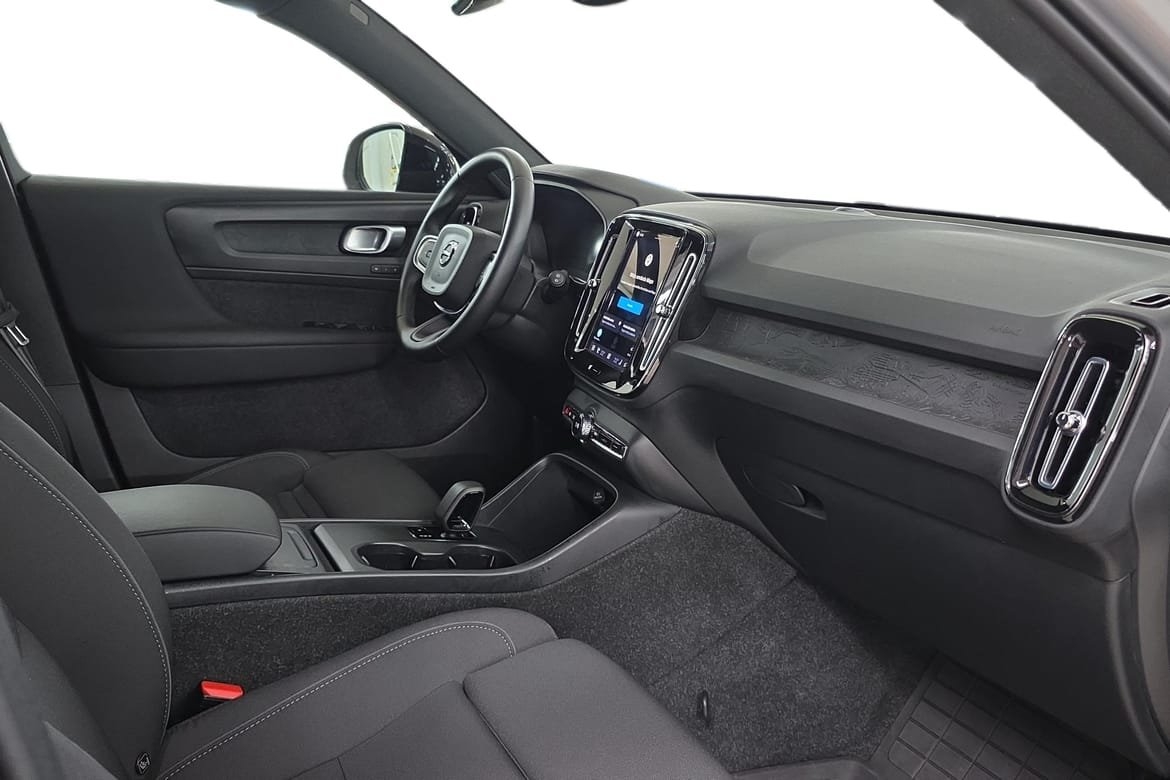 Volvo EX40 2025, bild 7/10