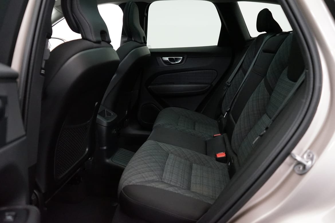 Volvo XC60 2023, bild 7/10