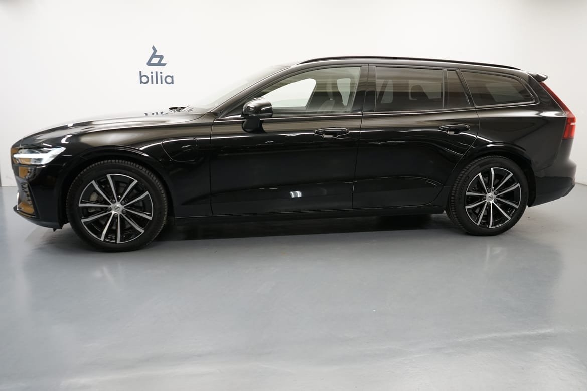 Volvo V60 2023, bild 2/10
