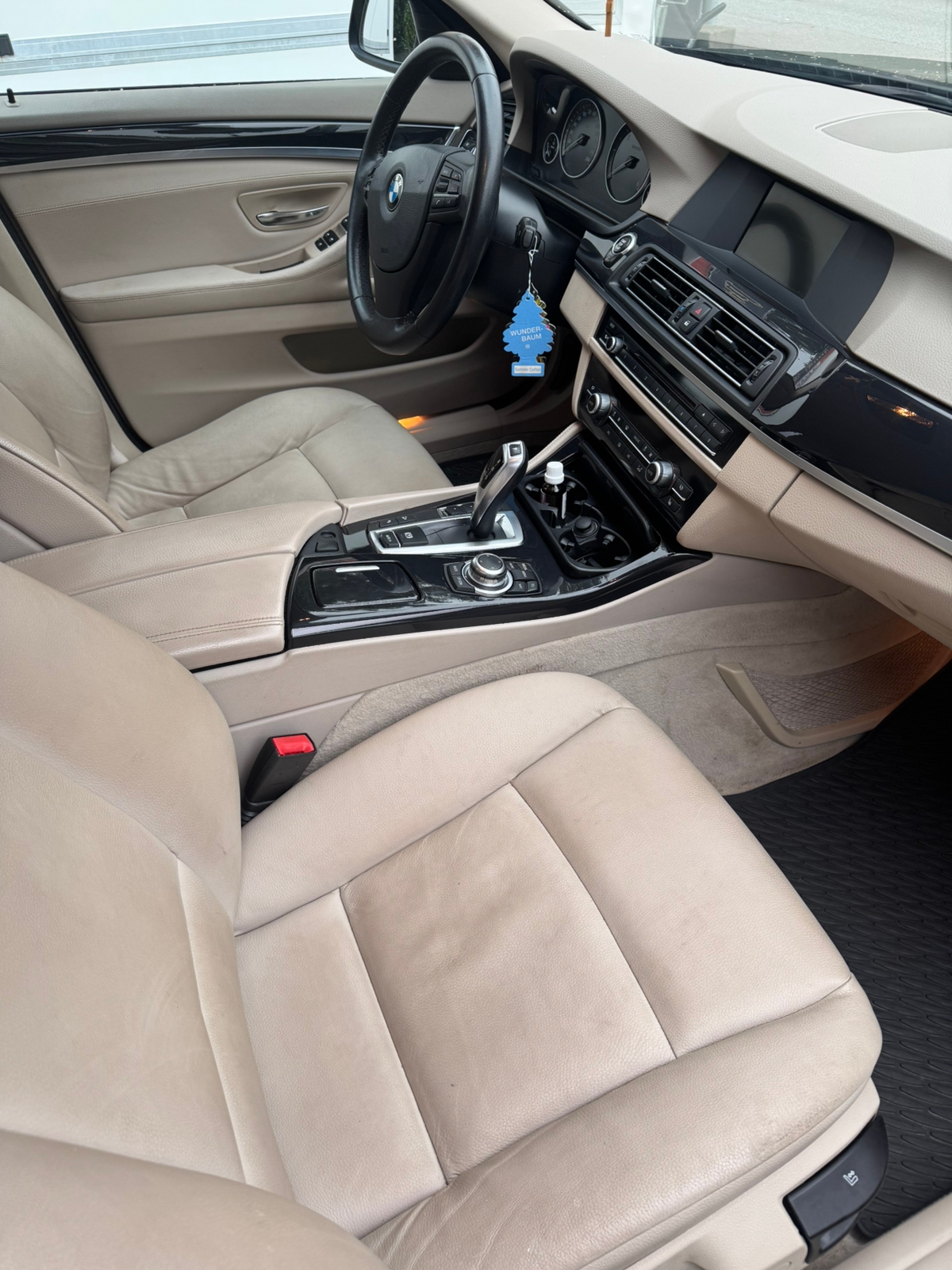 BMW 525 d xDrive Sedan Steptronic 2013, bild 3/4