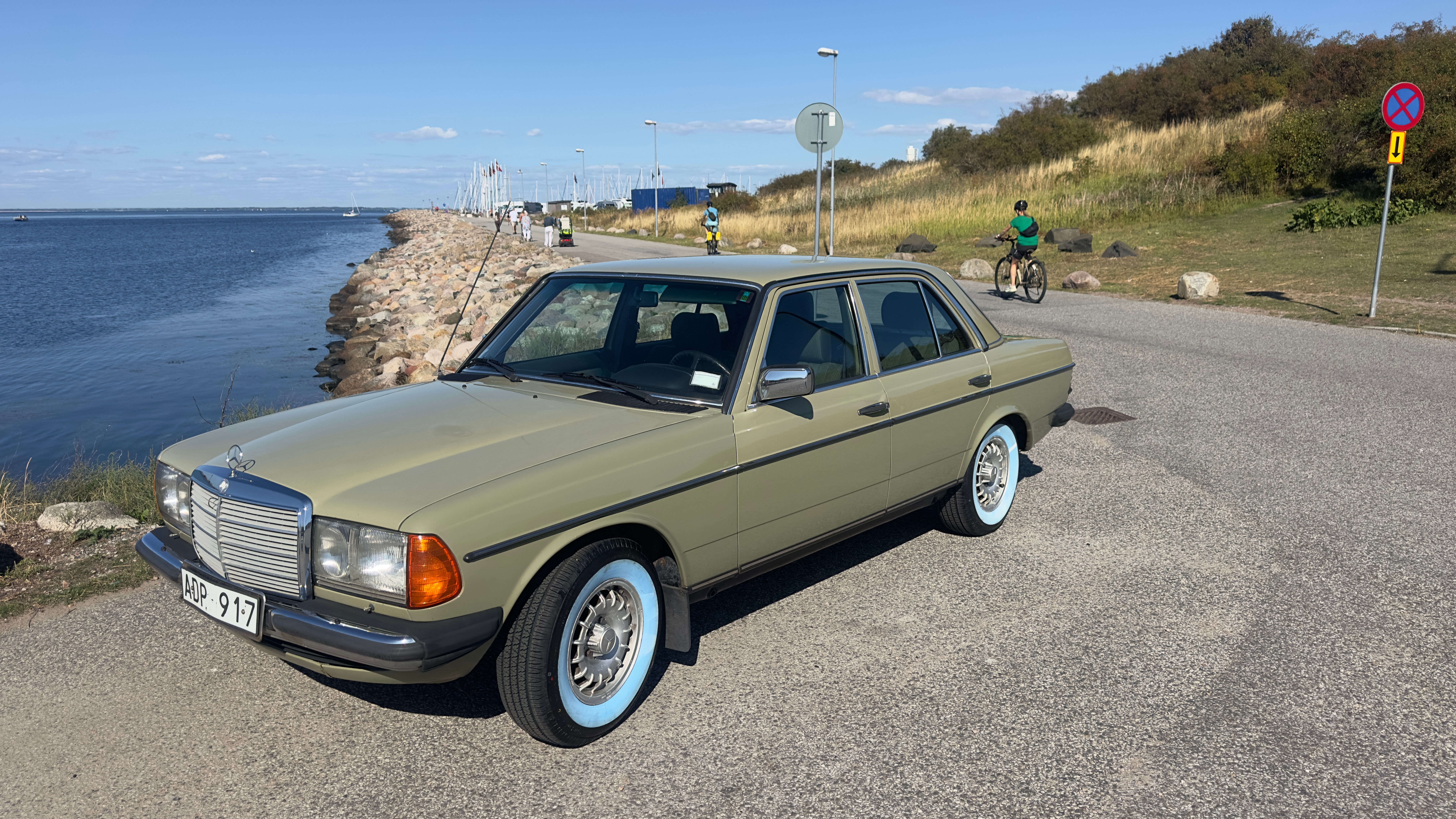 Mercedes-Benz 200 W123 200 1985, bild 4/5