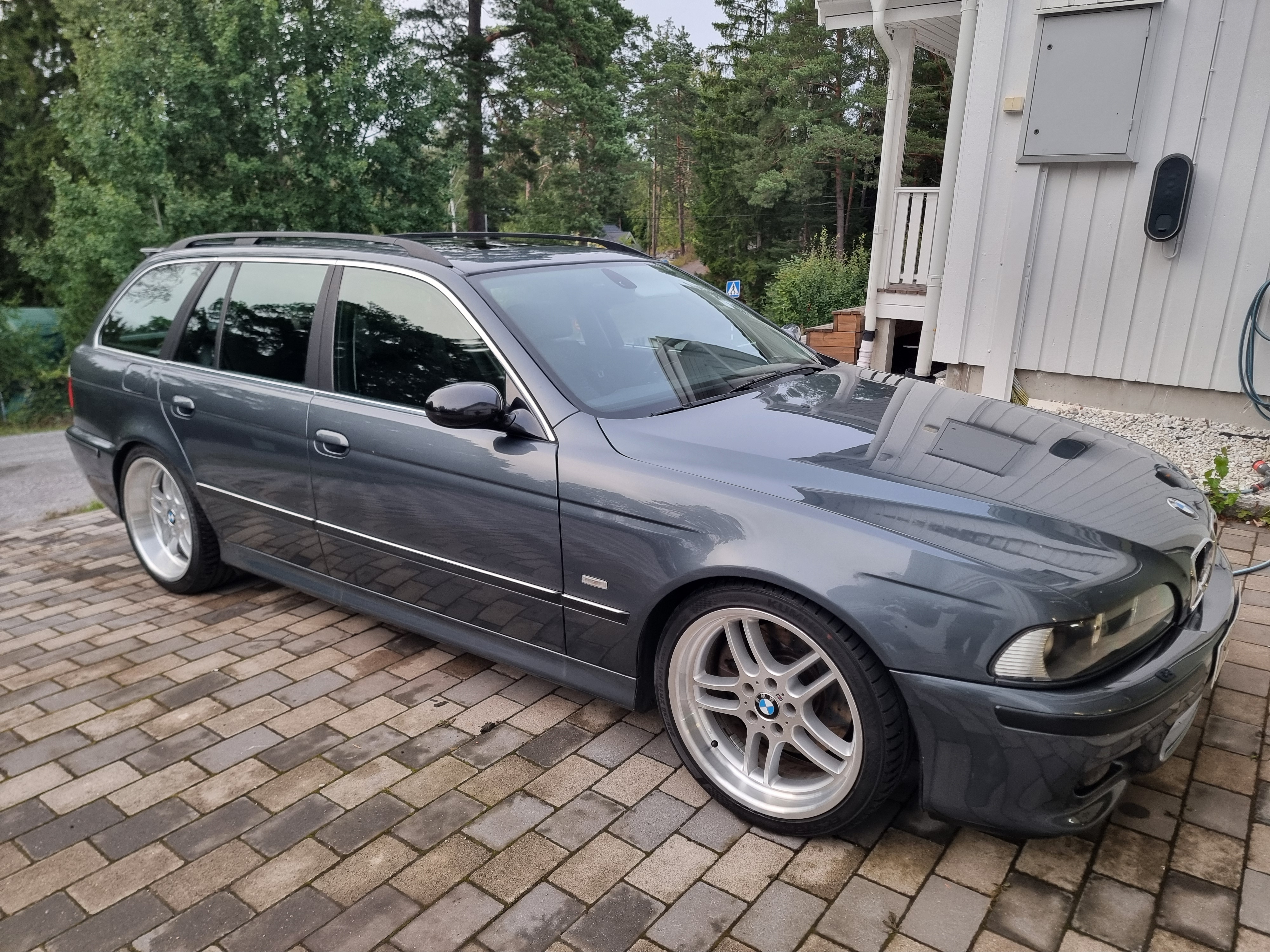 BMW 540