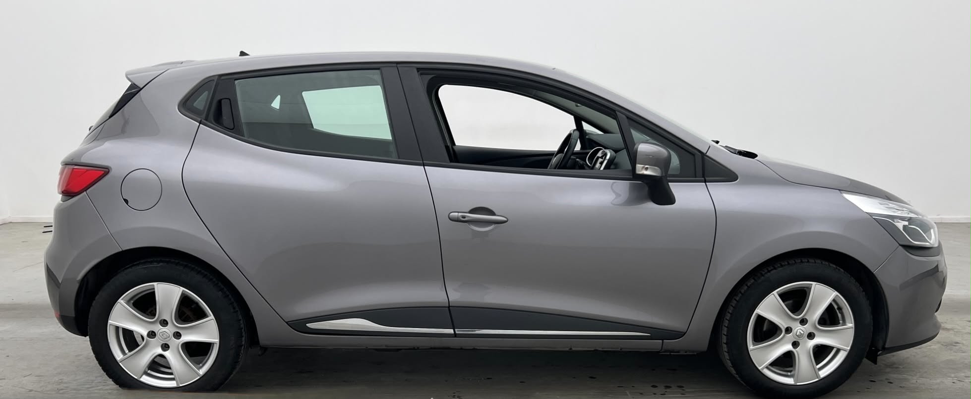 Renault Clio 1.2 TCe EDC 2016, photo 3/10