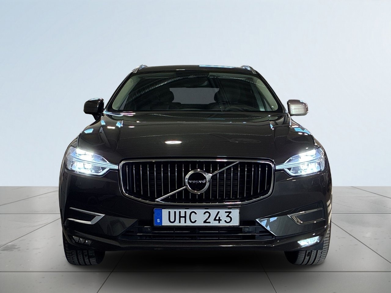 Volvo XC60 2019, bild 2/22