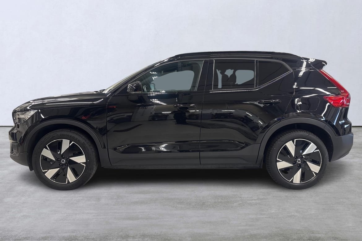 Volvo XC40 Recharge P8 Pure Electric 2021, bild 2/10