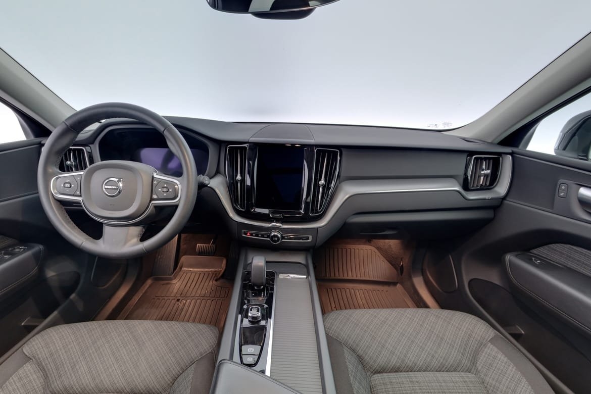Volvo XC60 Recharge T6 Core Edition 2023, bild 7/10