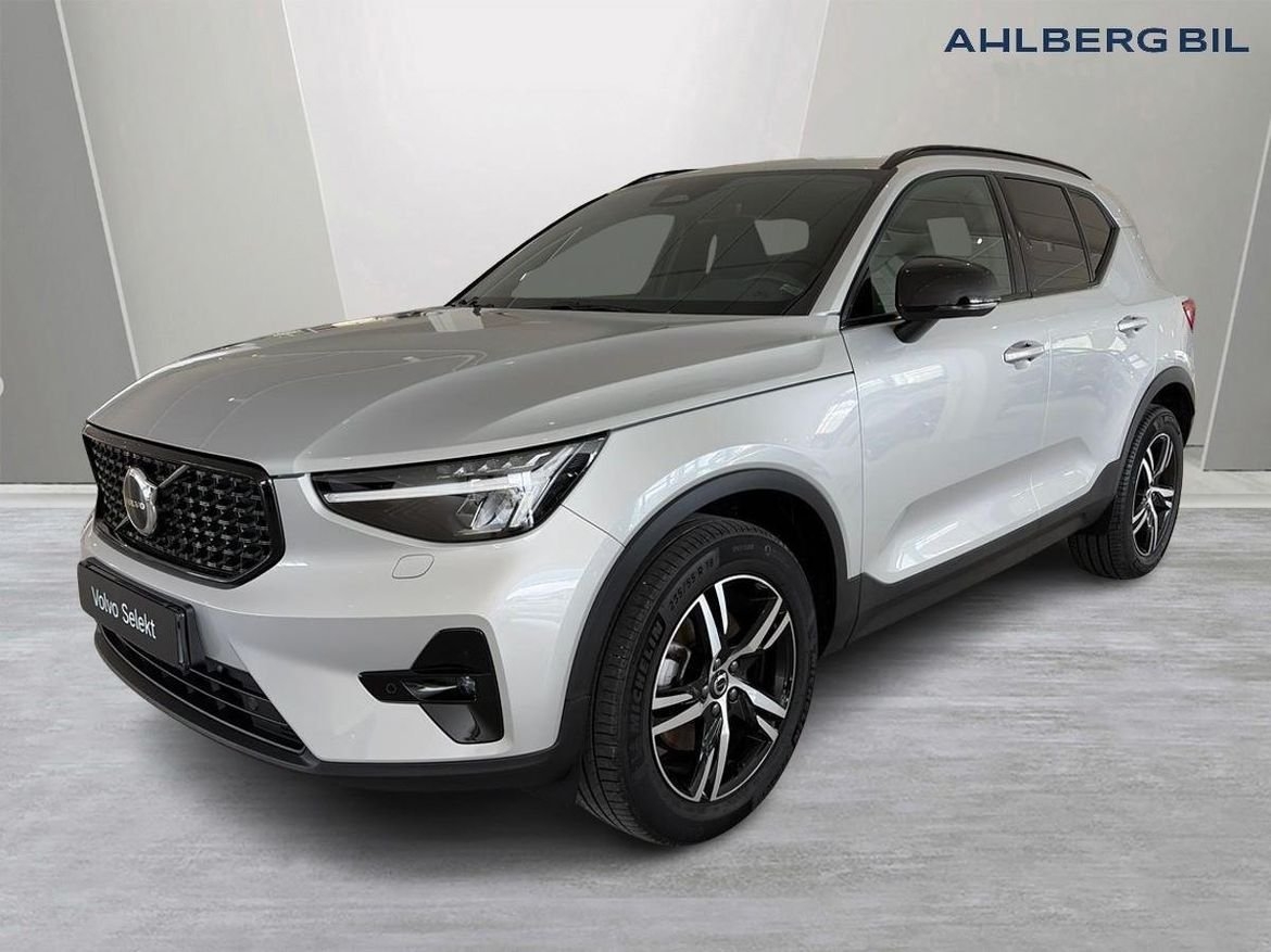 Volvo XC40 B3 FWD Bensin Plus Dark 2025, bild 5/10