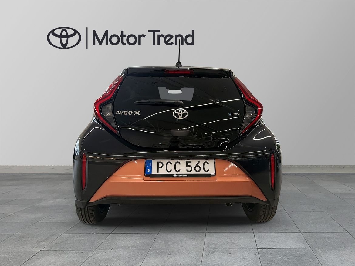 Toyota Aygo X PULSE 2026, photo 4/10