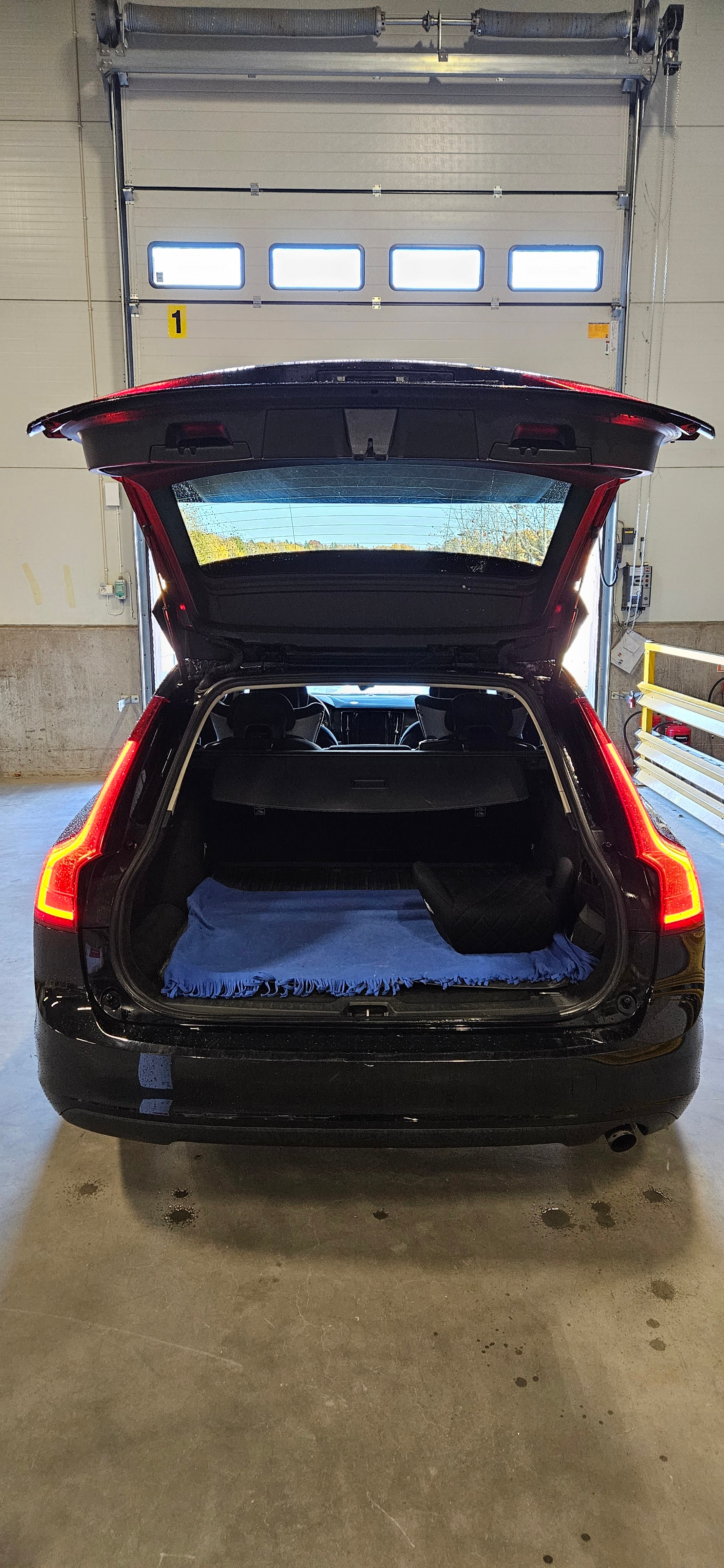 Volvo V90 D3 2018, bild 6/9