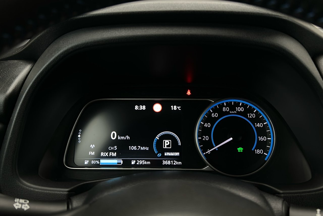 Nissan Leaf E+ Acenta 62 Kwh 2022, photo 7/10