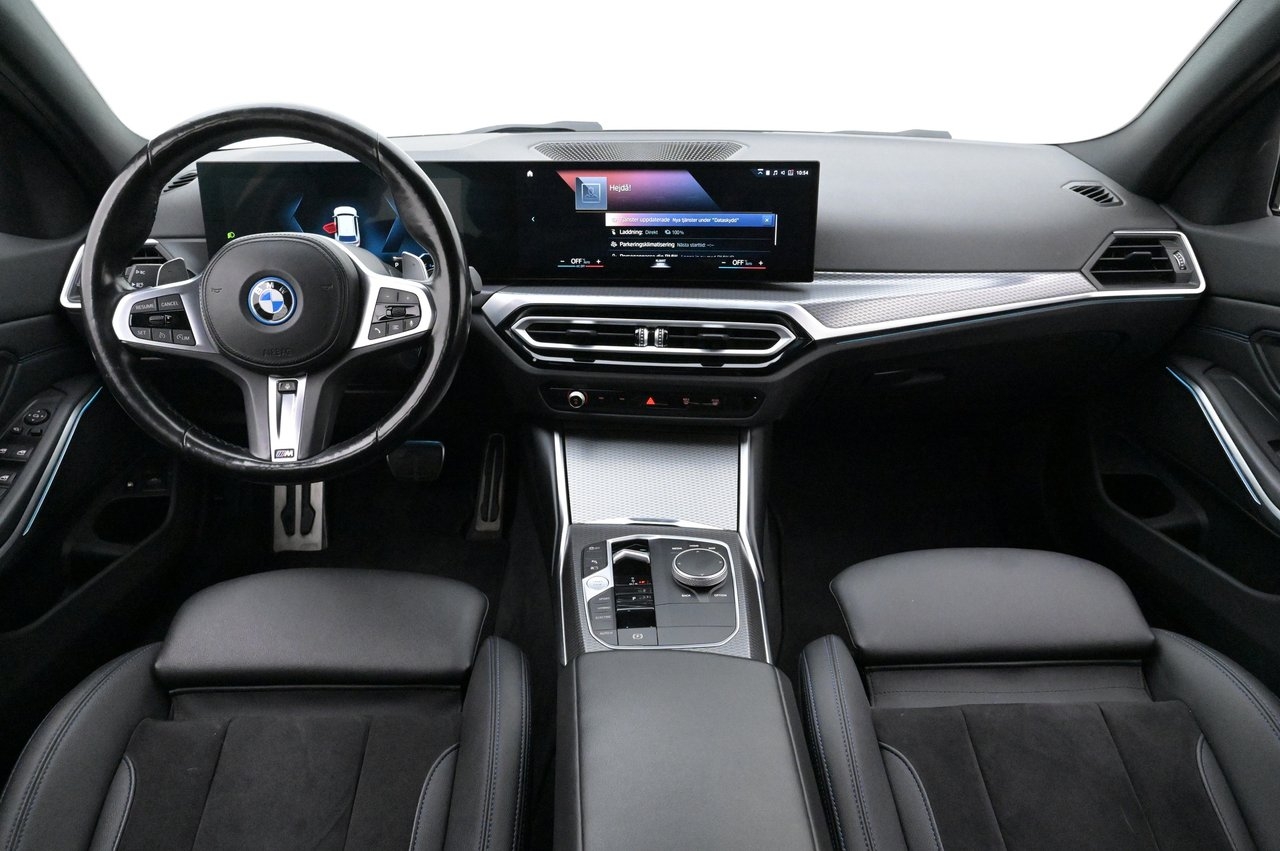 BMW 330 e xDrive Touring M-Sport PDC 2023, photo 6/10