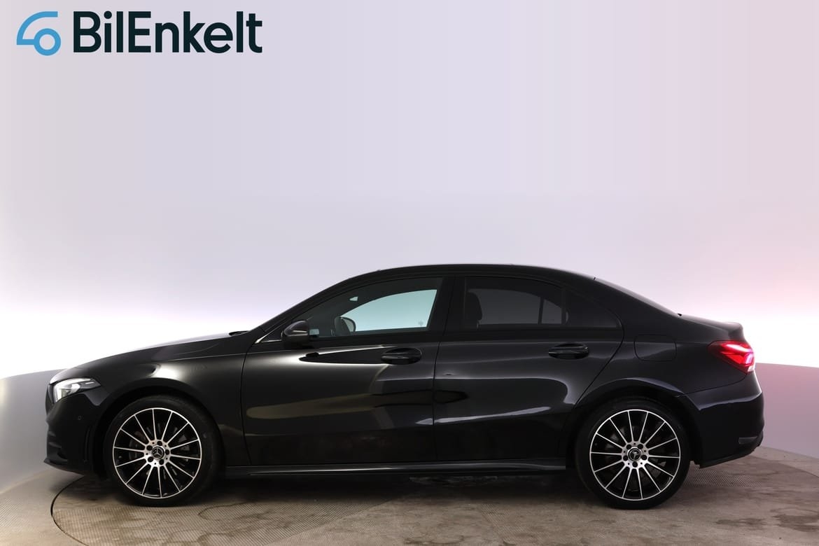 Mercedes-Benz A 250 e Sedan AMG Night 2021, bild 5/10
