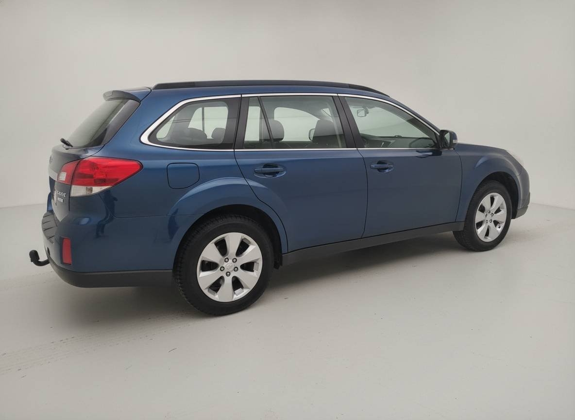 Subaru Outback 2.0D 4WD Business 2010, bild 3/3