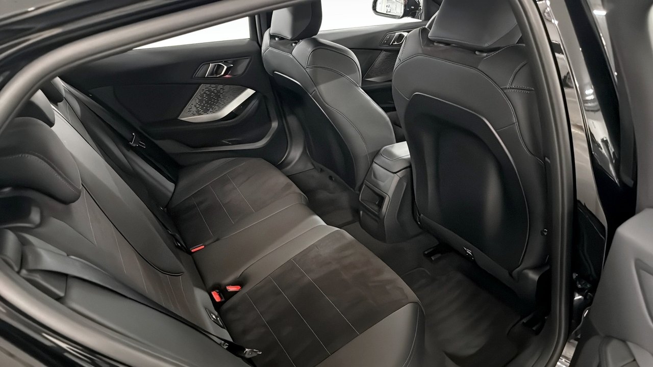 BMW 120 M sport Rattvärme, Backkamera 2026, bild 5/10