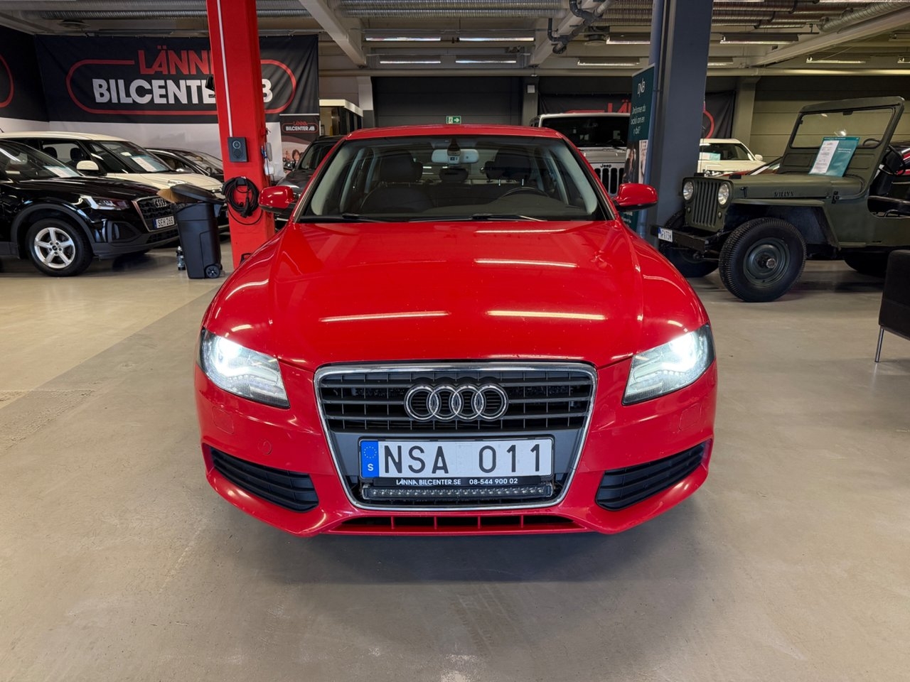 Audi A4 Sedan 2.0 TDI Drag 2010, bild 3/27