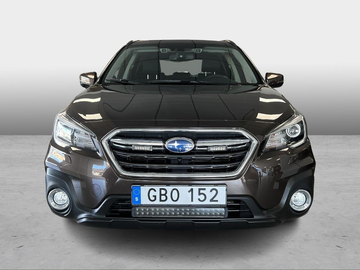Subaru Outback Summit 2.5i 4WD (175hk) 2019, photo 6/10