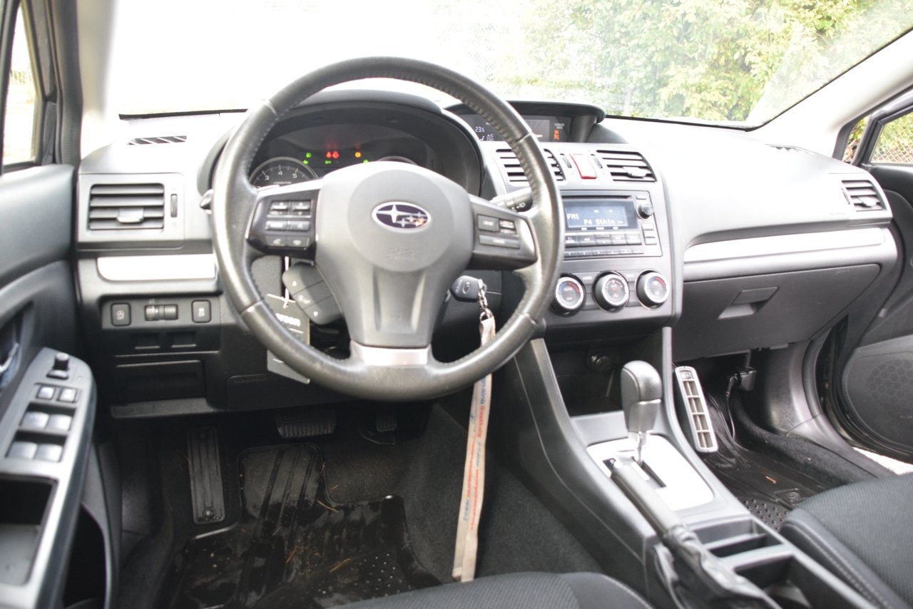 Subaru XV 2012, kuva 7/10