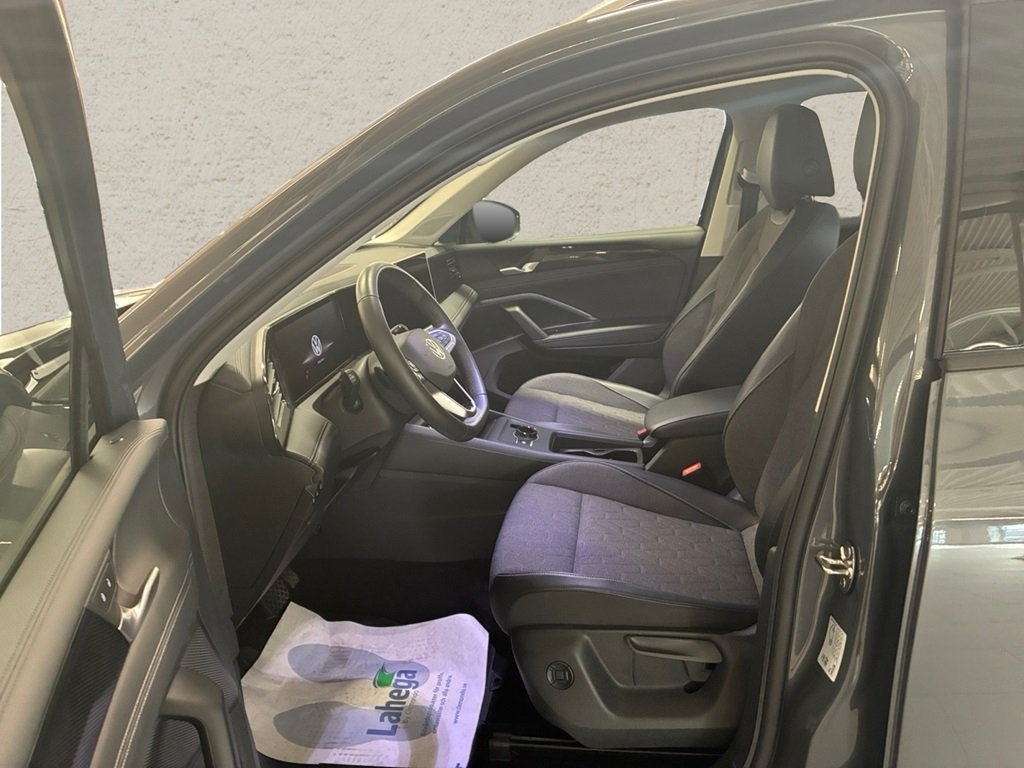 Volkswagen Tiguan 2026, photo 6/6