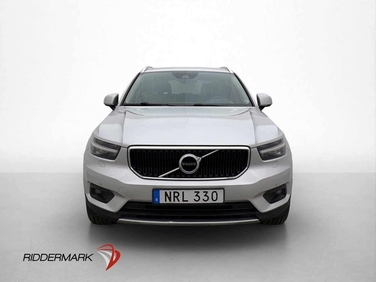 Volvo XC40 D4 AWD Momentum VOC Värm 2018, kuva 2/38