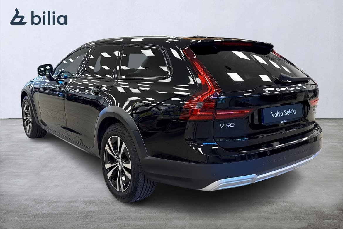 Volvo V90 Cross Country 2022, kuva 2/10