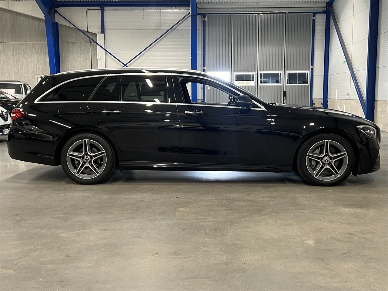 Mercedes-Benz E 2022, bild 3/10