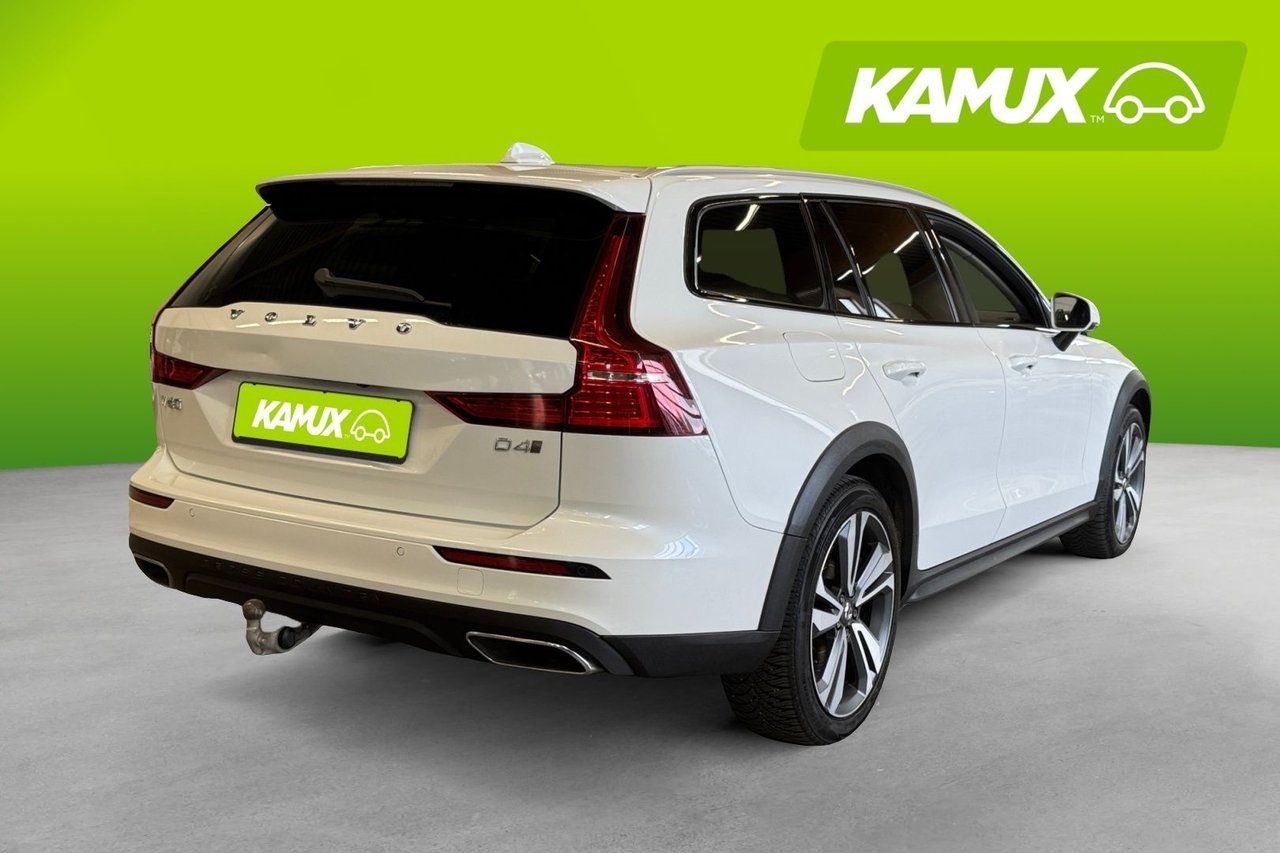 Volvo V60 Cross Country 2020, kuva 4/10