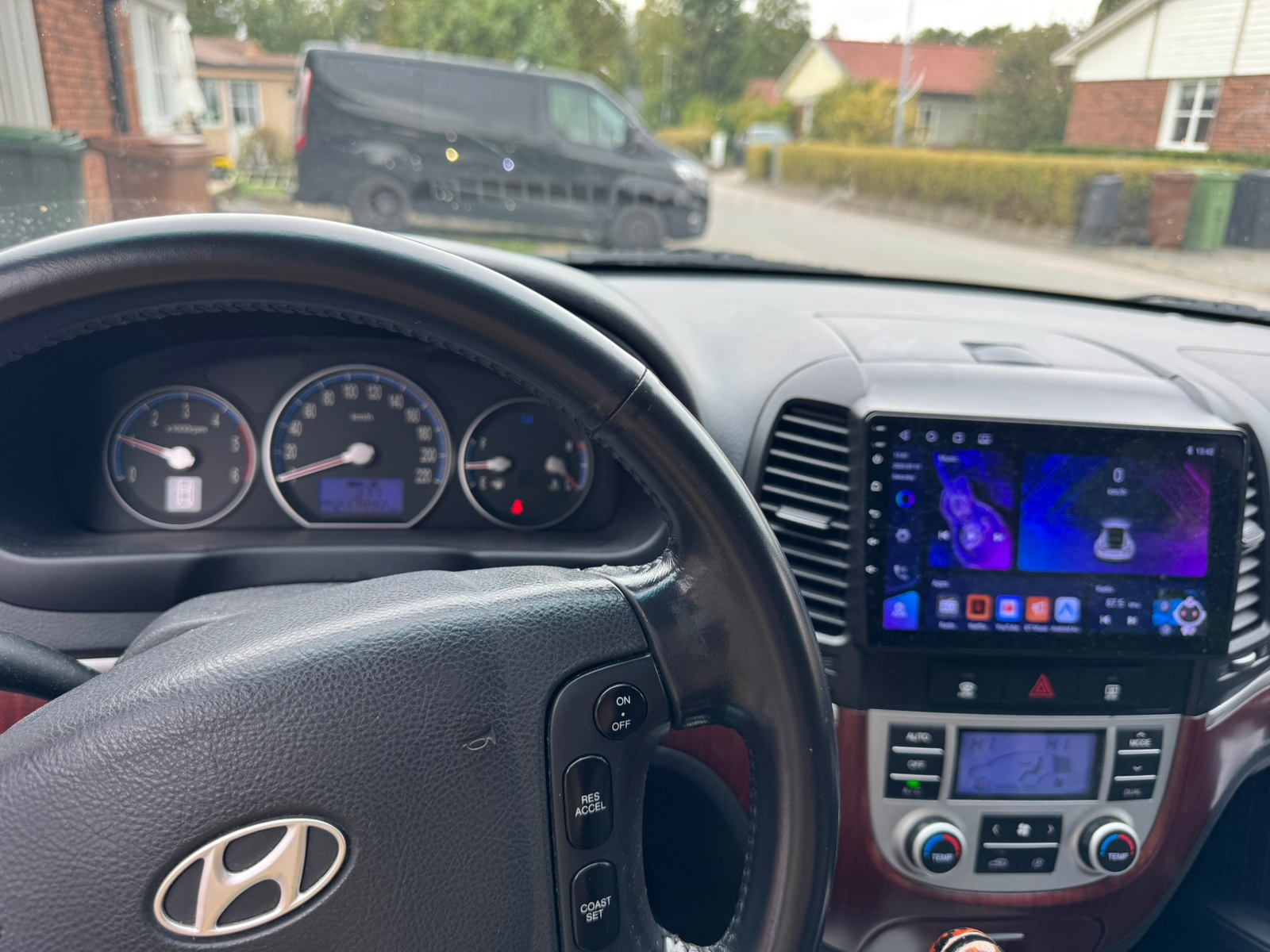 Hyundai Santa Fe 2008, bild 2/9