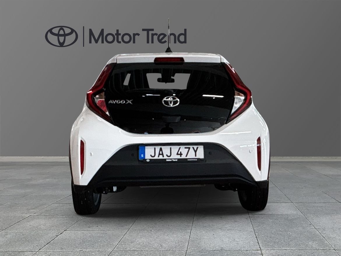 Toyota Aygo X 2023, bild 4/10