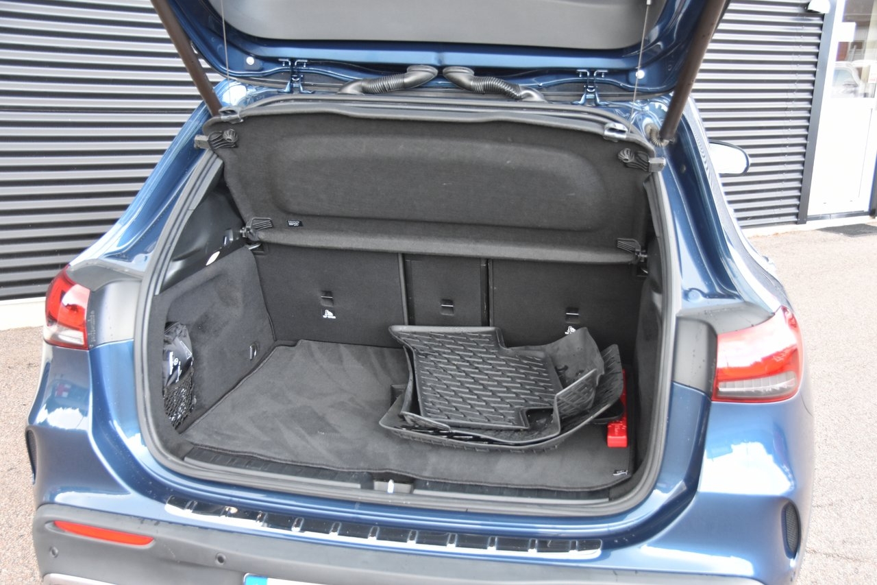 Mercedes-Benz EQA 250 AMG Line 2021, bild 7/10