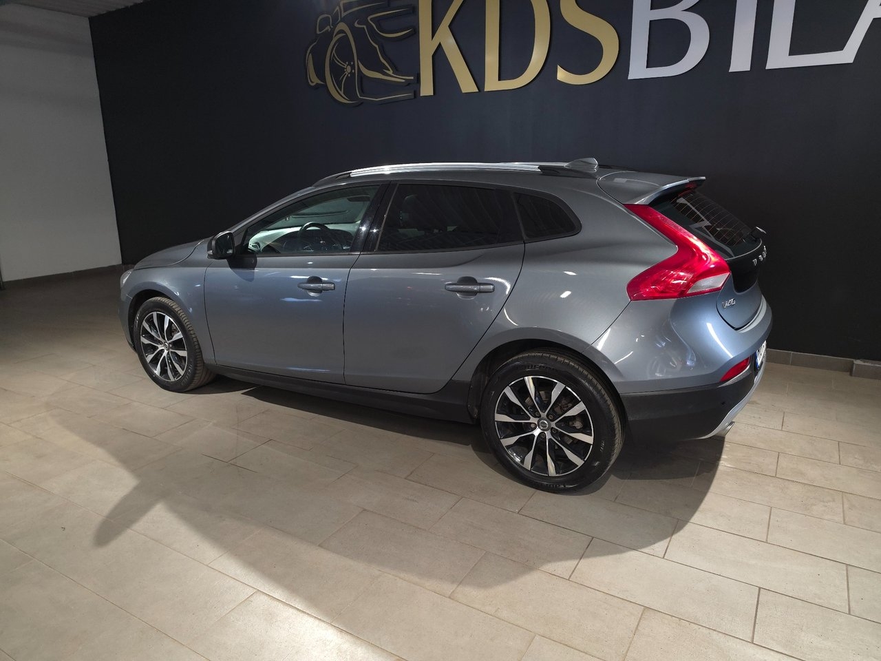 Volvo V40 Cross Country 2019, bild 3/10