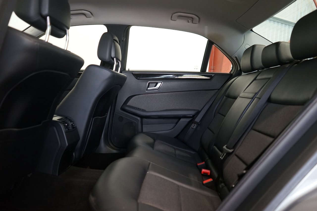 Mercedes-Benz E 2012, bild 7/8