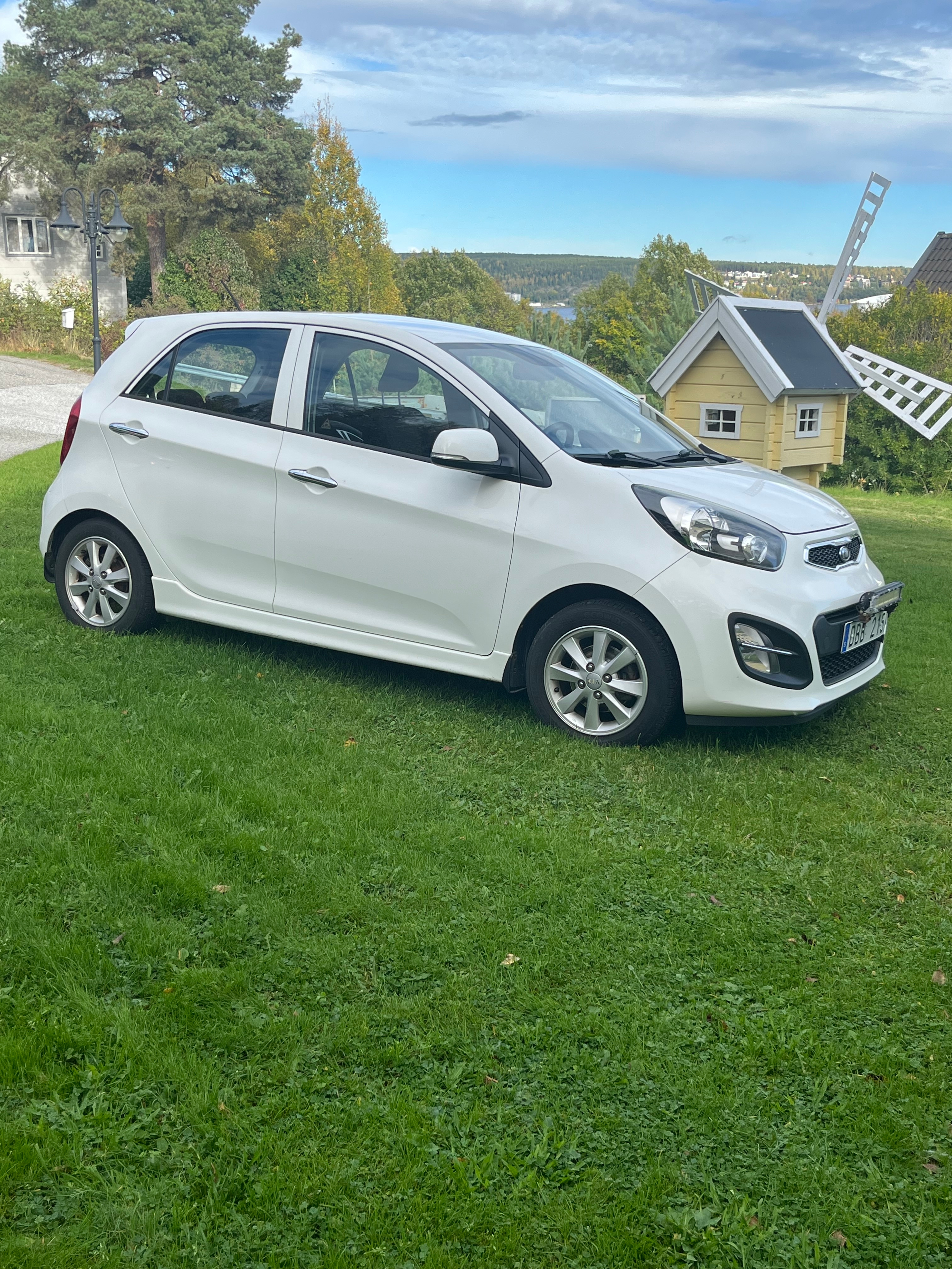 Kia Picanto 5-dörrar 1.2 CVVT Manuell 2012, kuva 2/7