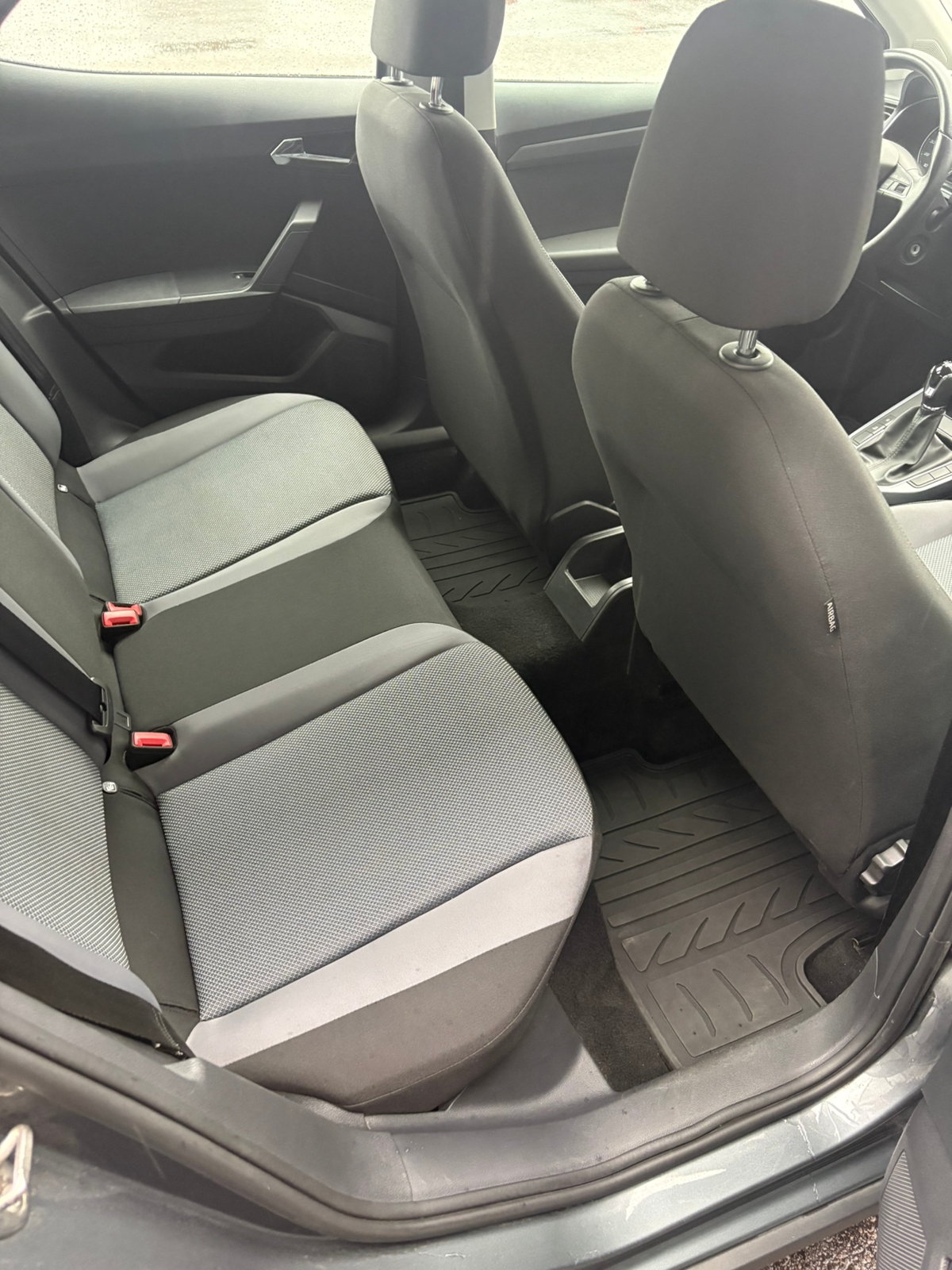 Seat Arona 1.0 TSI Manuell 2018, bild 7/7