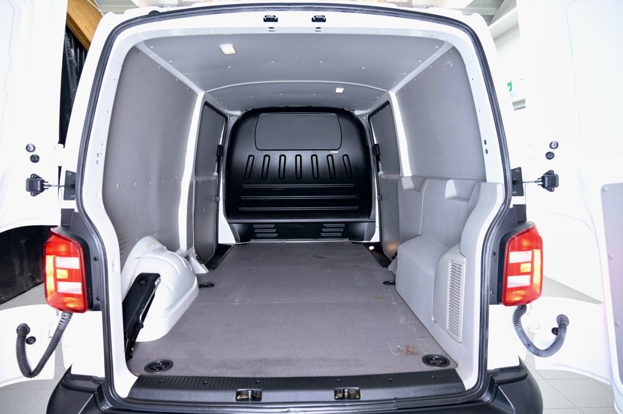 Volkswagen Transporter 2018, bild 7/10