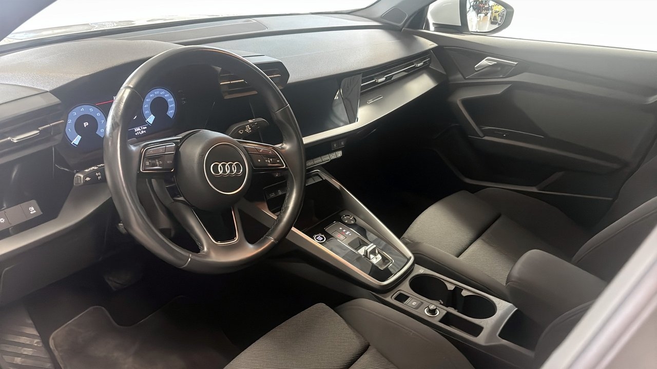 Audi A3 2023, kuva 7/10
