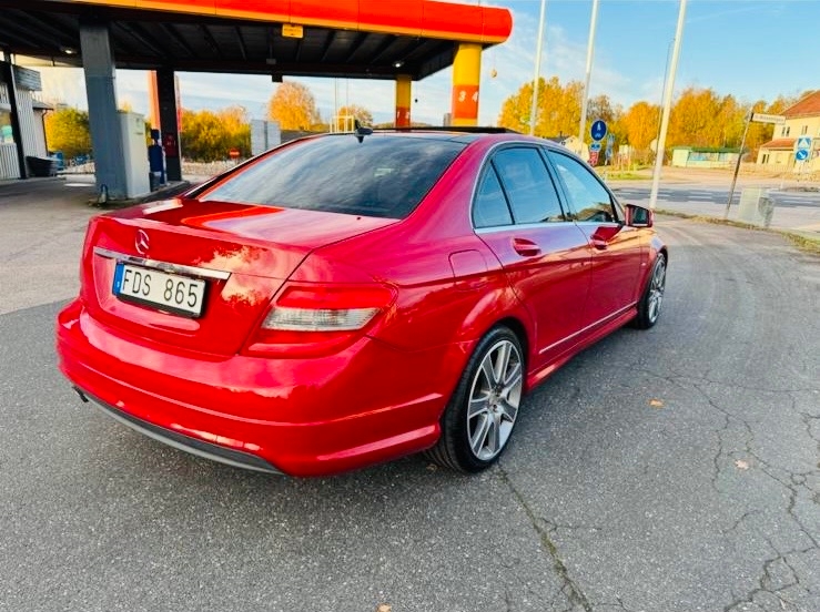 Mercedes-Benz C 2011, bild 4/10