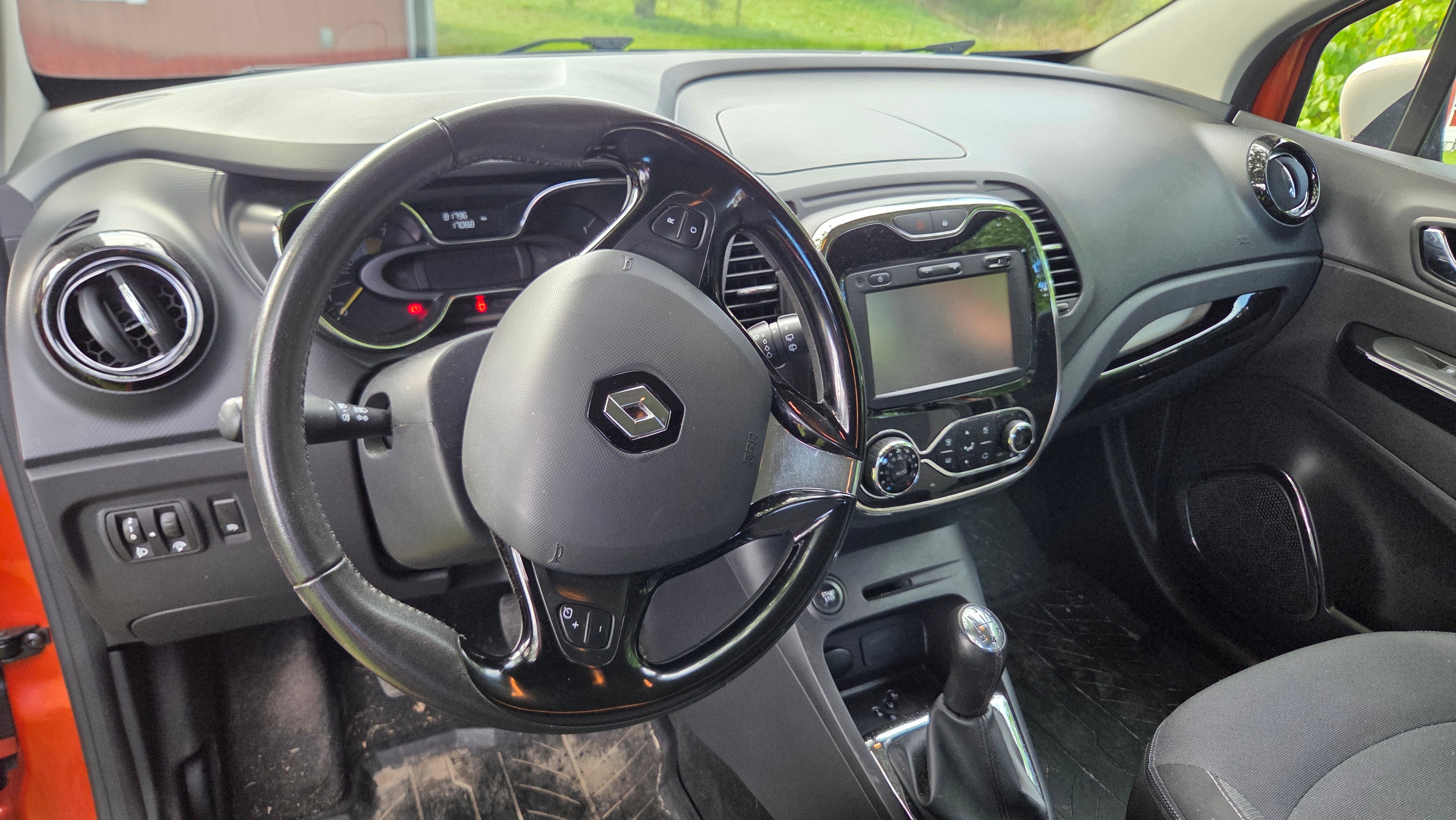 Renault Captur 0.9 TCe Manuell 2015, bild 6/10