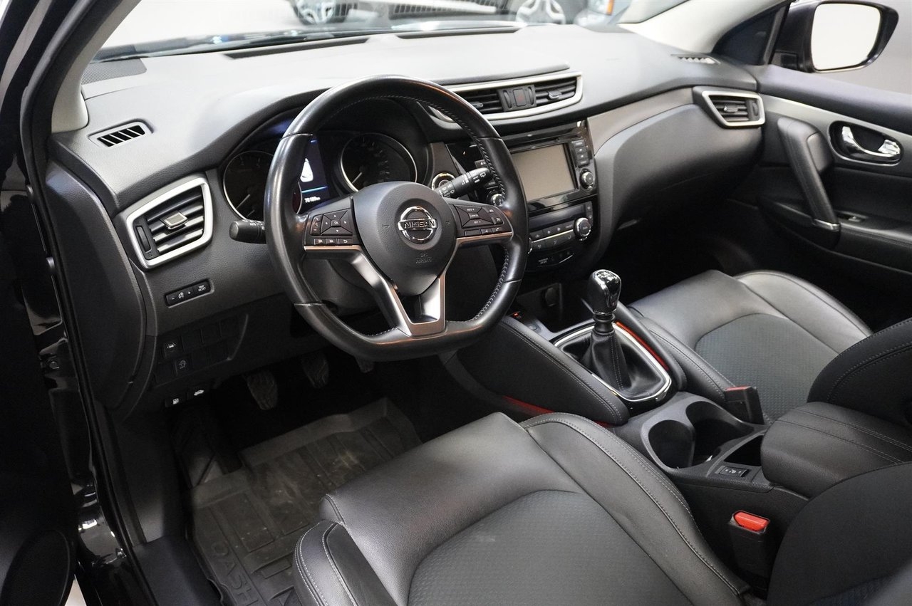 Nissan Qashqai Tekna 1.3 140hk 2019, bild 2/10