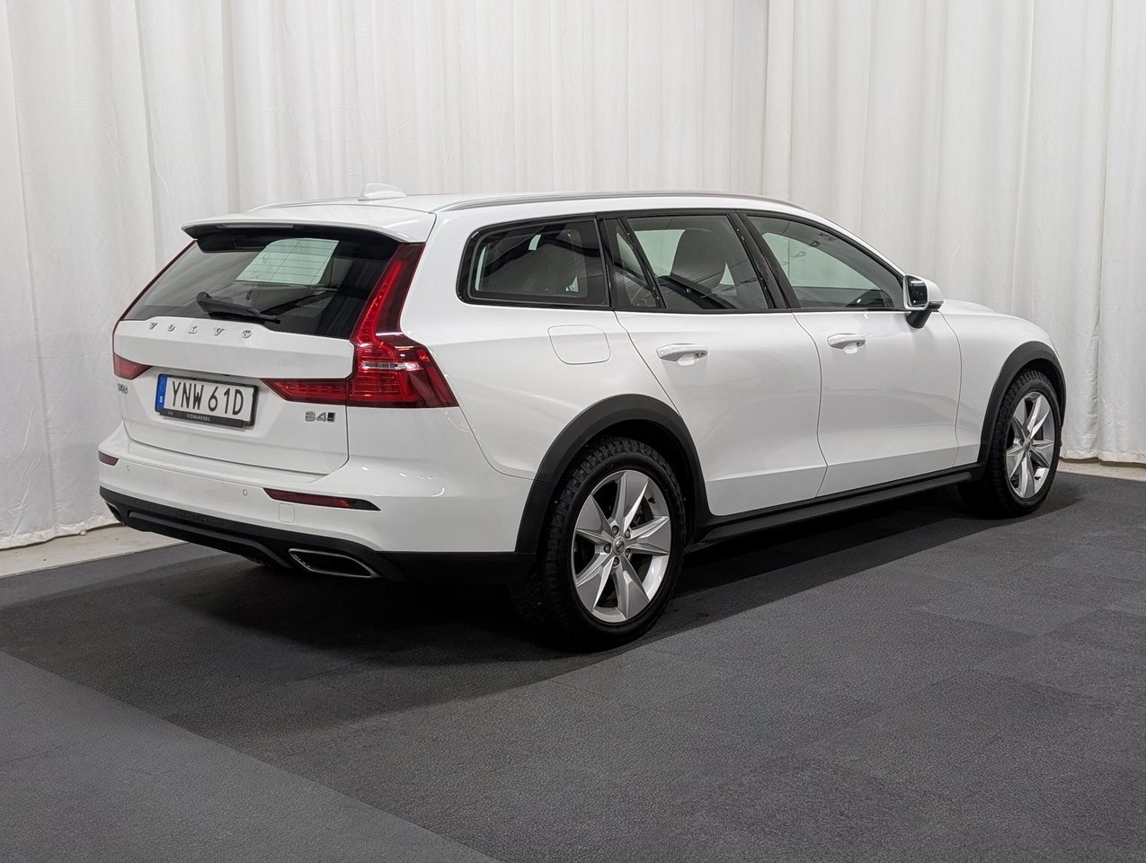 Volvo V60 Cross Country 2022, bild 4/10